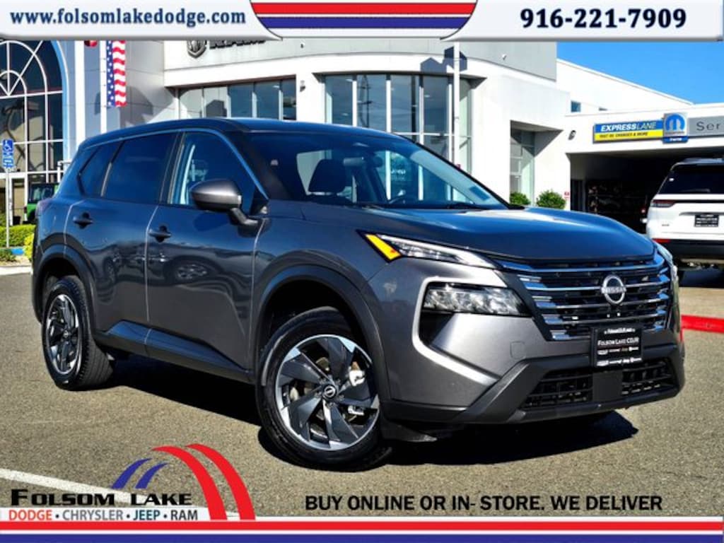 Used 2024 Nissan Rogue SV SUV