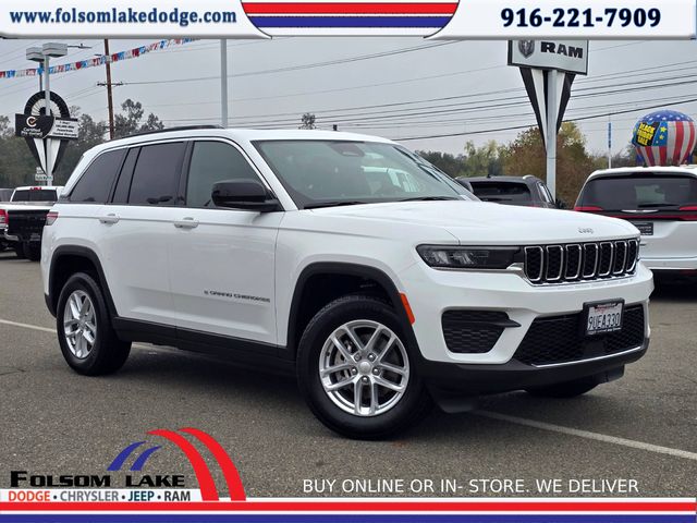 2025 Jeep Grand Cherokee Laredo's photo