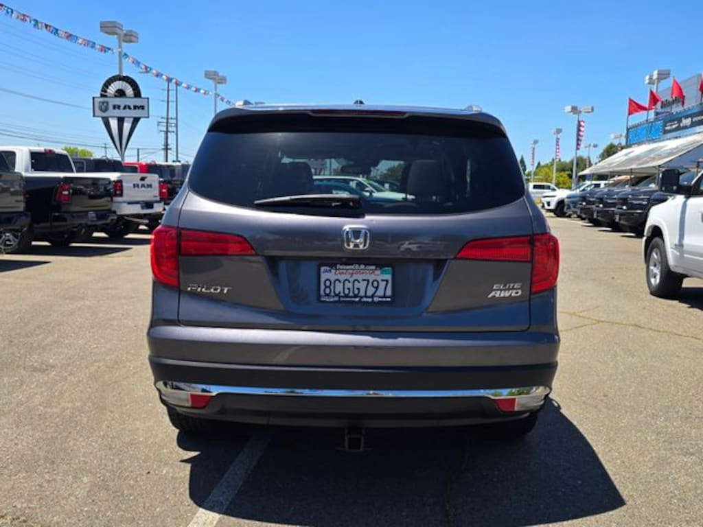 Used 2017 Honda Pilot Elite SUV
