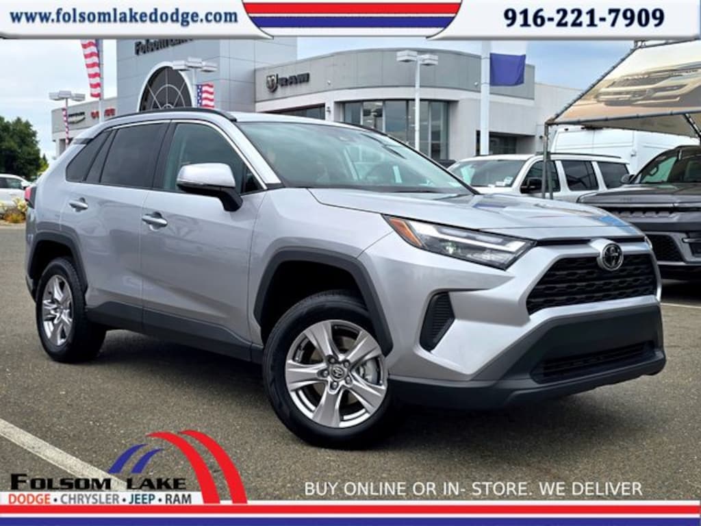 Used 2025 Toyota RAV4 XLE SUV