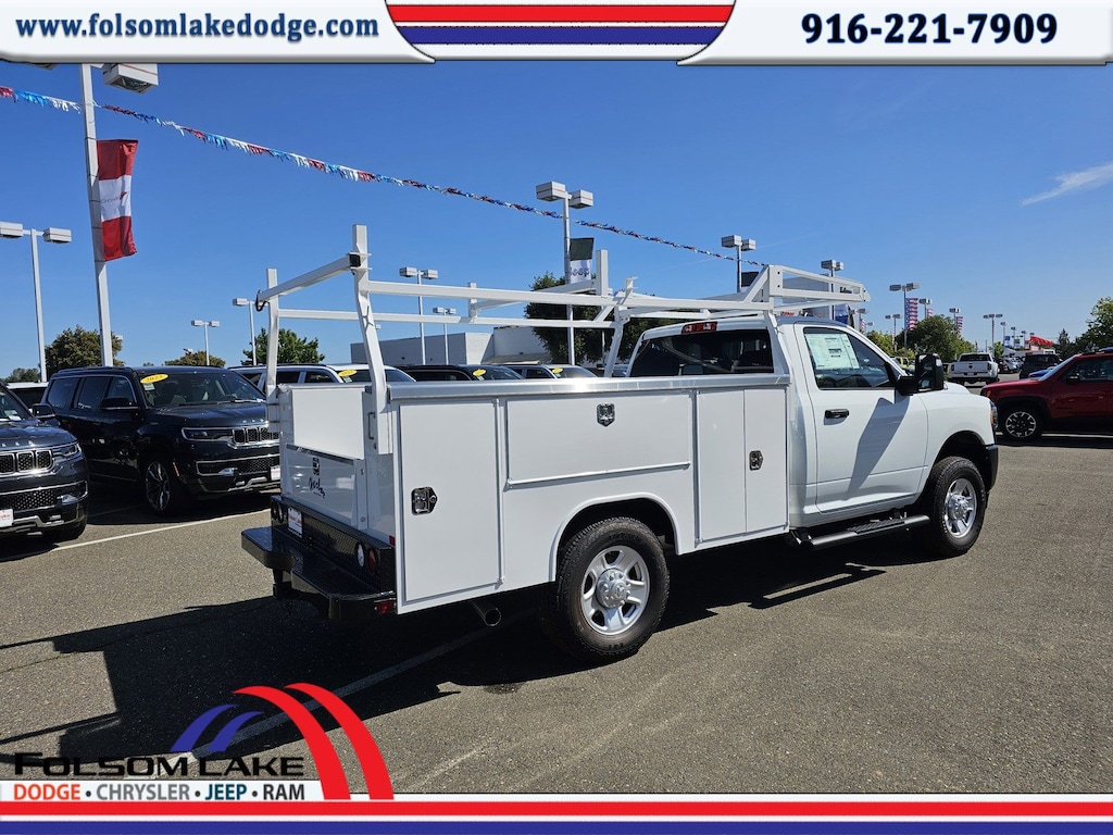 New 2024 Ram 3500 Chassis Cab 3500 TRADESMAN CHASSIS REGULAR CAB 4X2 60' CA Pickup