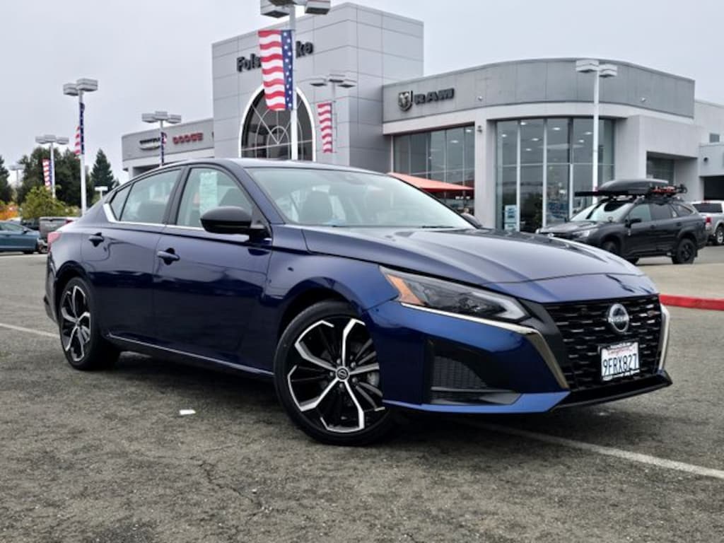Used 2023 Nissan Altima 2.5 SR Sedan