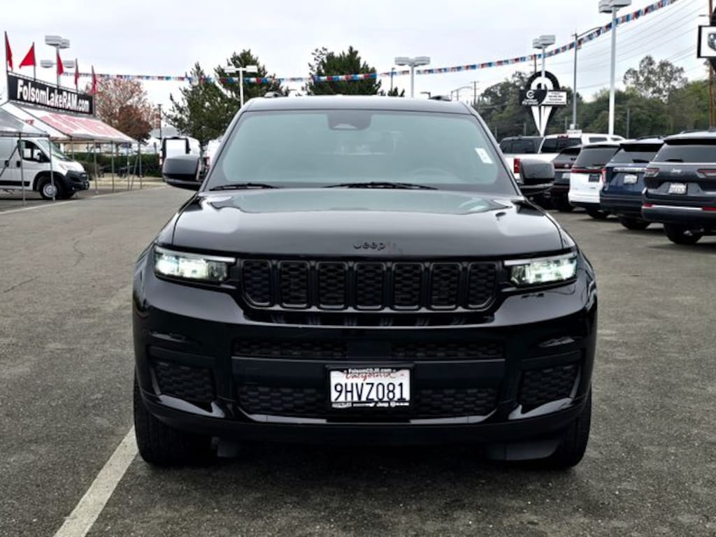 Used 2023 Jeep Grand Cherokee L Altitude SUV