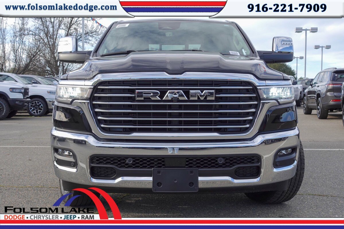 2025 Ram 1500 Laramie photo 2