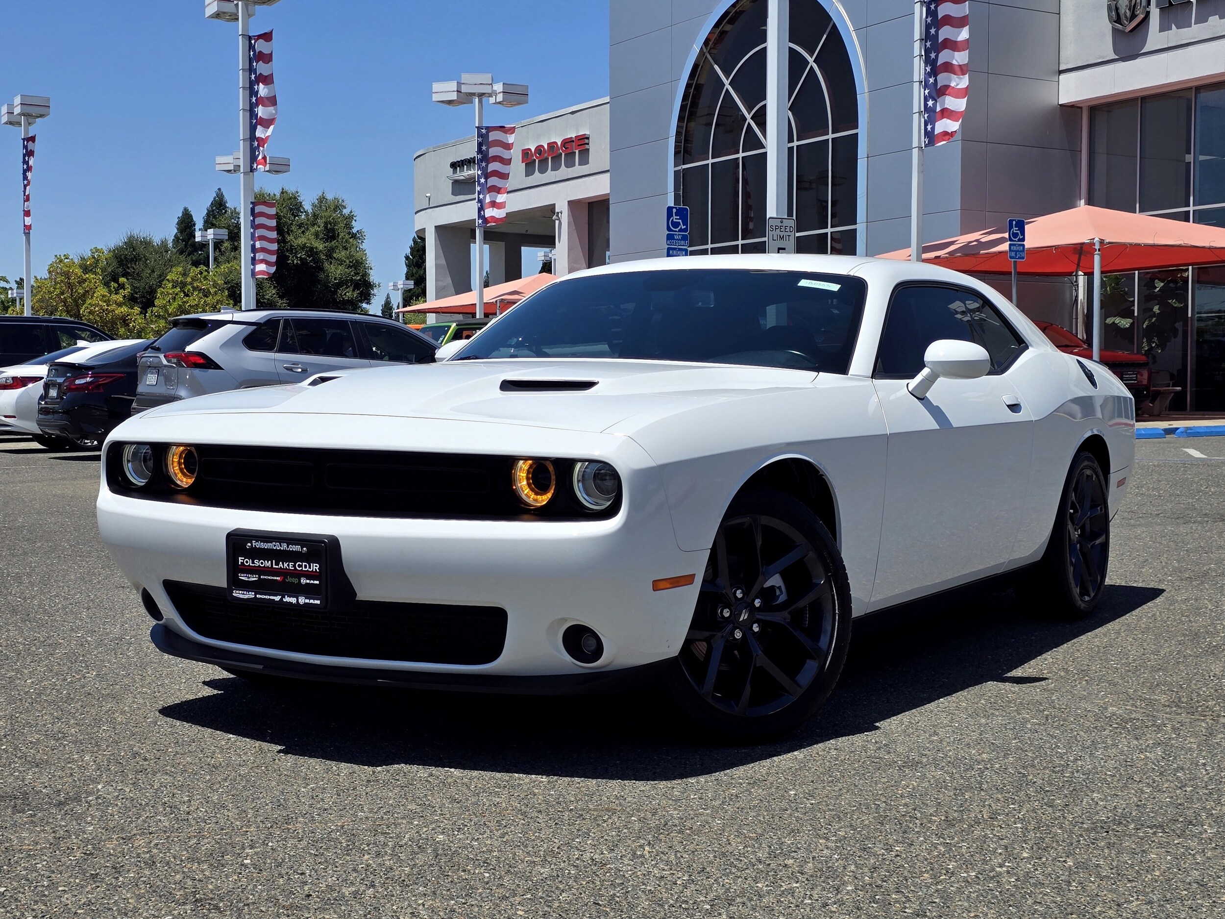 2021 Dodge Challenger SXT photo 3