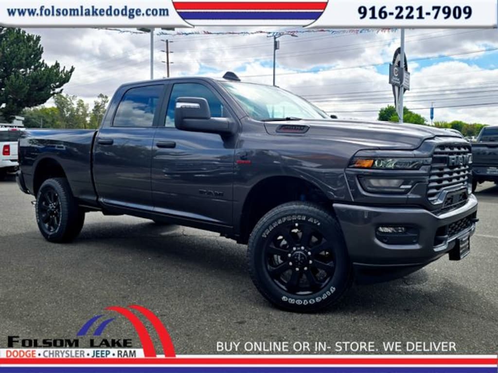 New 2026 Ram 2500 BIG HORN CREW CAB 4X4 6'4 BOX Pickup