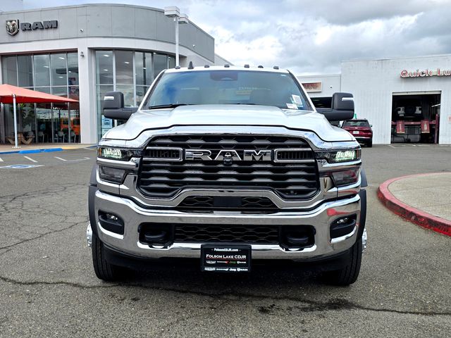 2026 Ram 5500 Tradesman photo 2