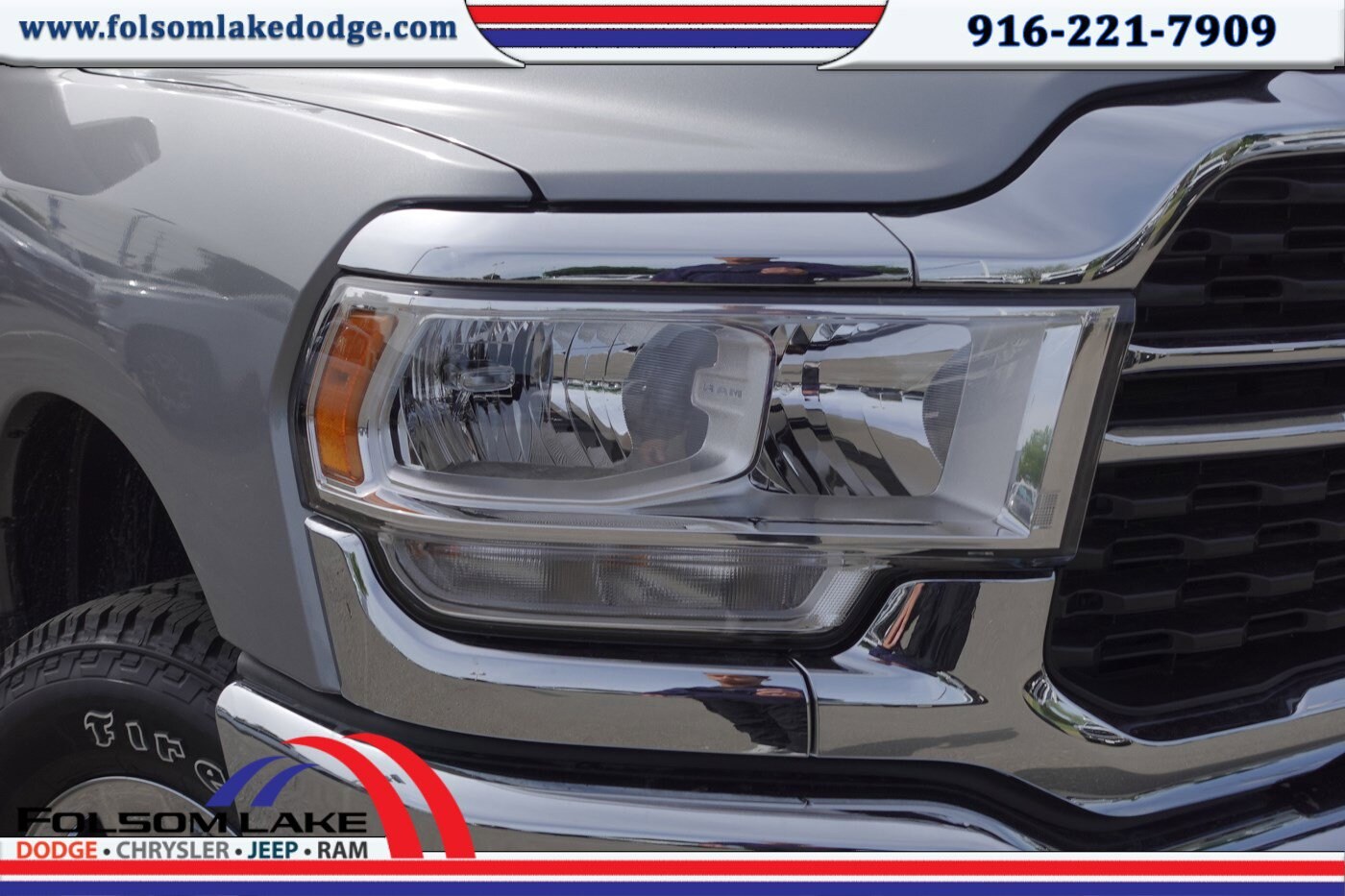 2024 Ram 2500 Tradesman photo 3