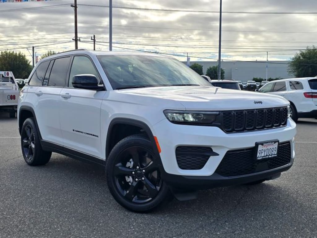 Certified 2024 Jeep Grand Cherokee Altitude X SUV