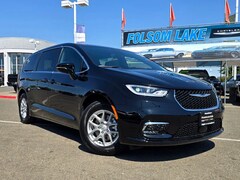 2025 Chrysler Pacifica SELECT Passenger Van