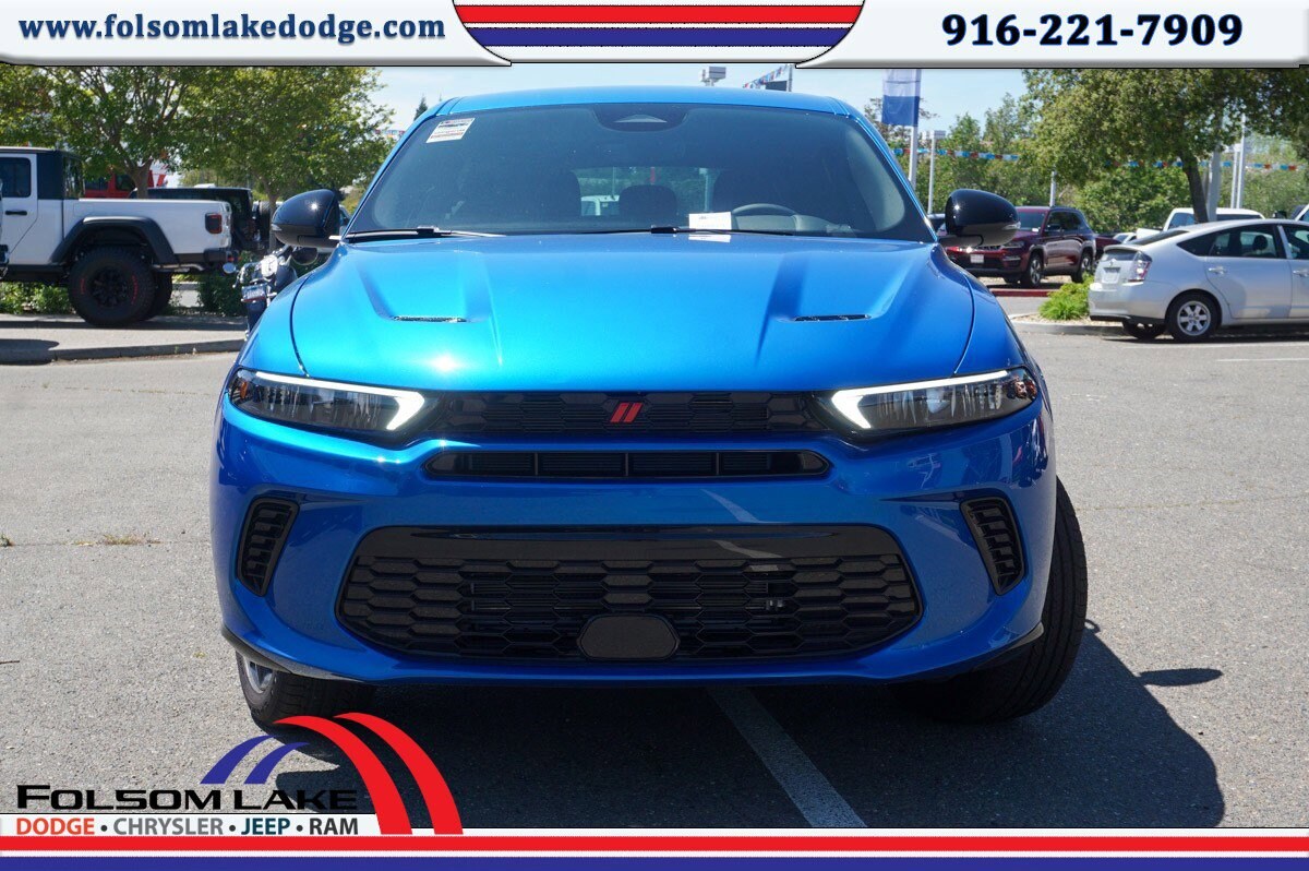 2024 Dodge Hornet R/T photo 4