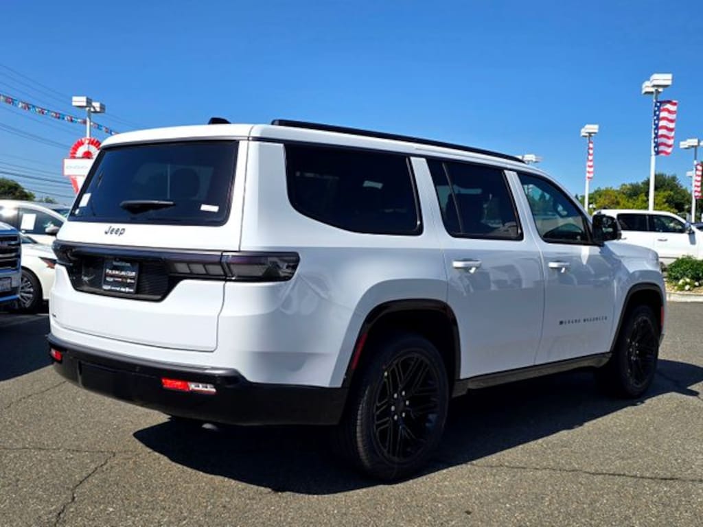 New 2026 Jeep Grand Wagoneer LIMITED RESERVE 4X4 Sport Utility