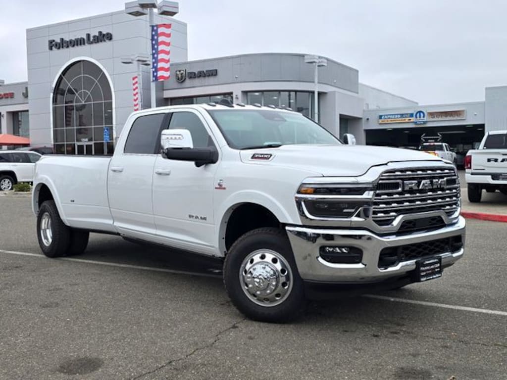 New 2026 Ram 3500 LIMITED LONGHORN CREW CAB 4X4 8' BOX Pickup