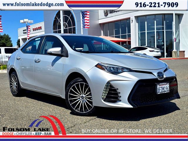 2019 Toyota Corolla XSE AT's photo