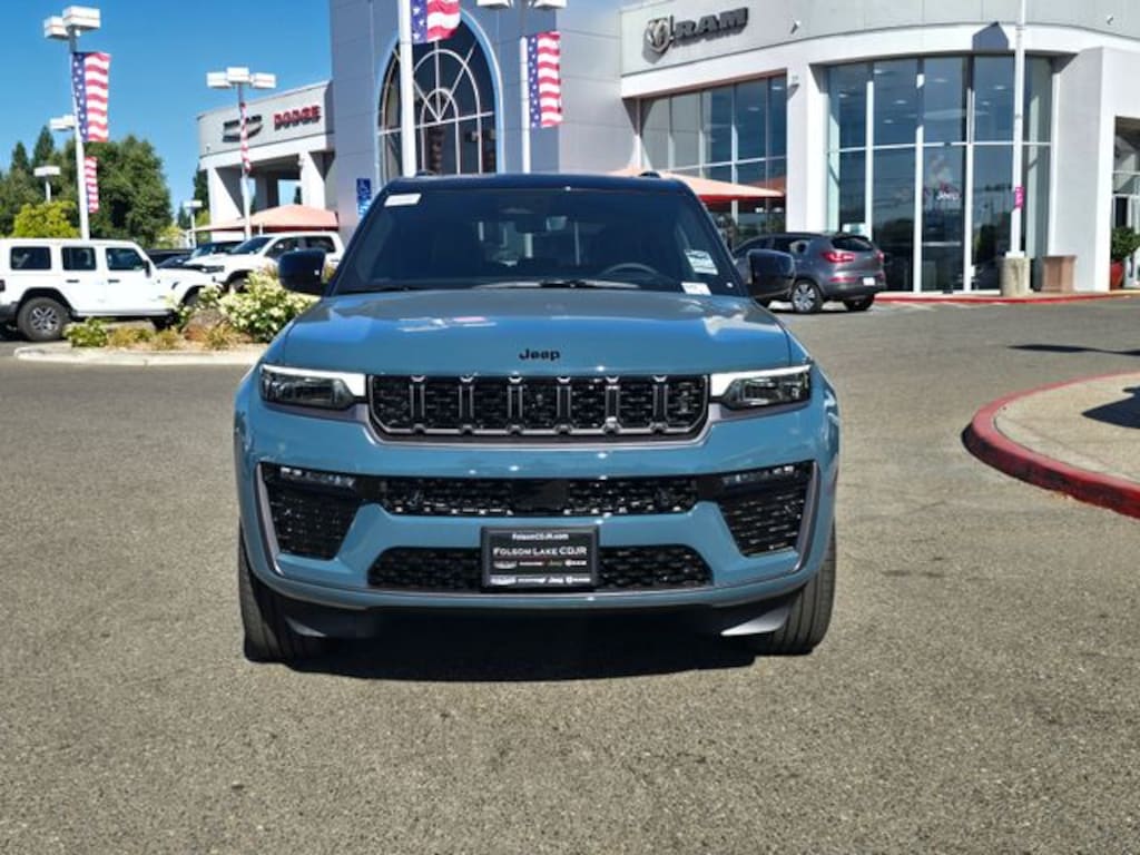 New 2026 Jeep Grand Cherokee SUMMIT 4X4 Sport Utility