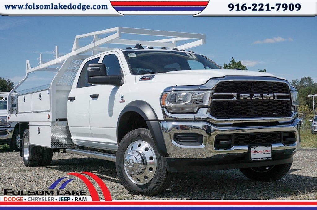 New 2024 Ram 5500 Chassis Cab 5500 TRADESMAN CHASSIS CREW CAB 4X4 84' CA Pickup