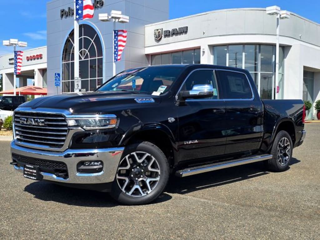 New 2026 Ram 1500 LARAMIE CREW CAB 4X4 5'7 BOX Pickup