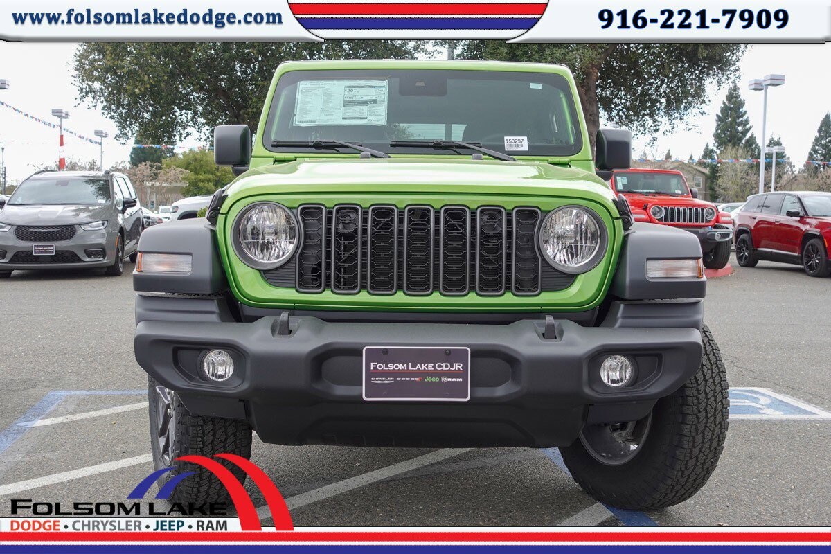 2025 Jeep Wrangler Sport S photo 2