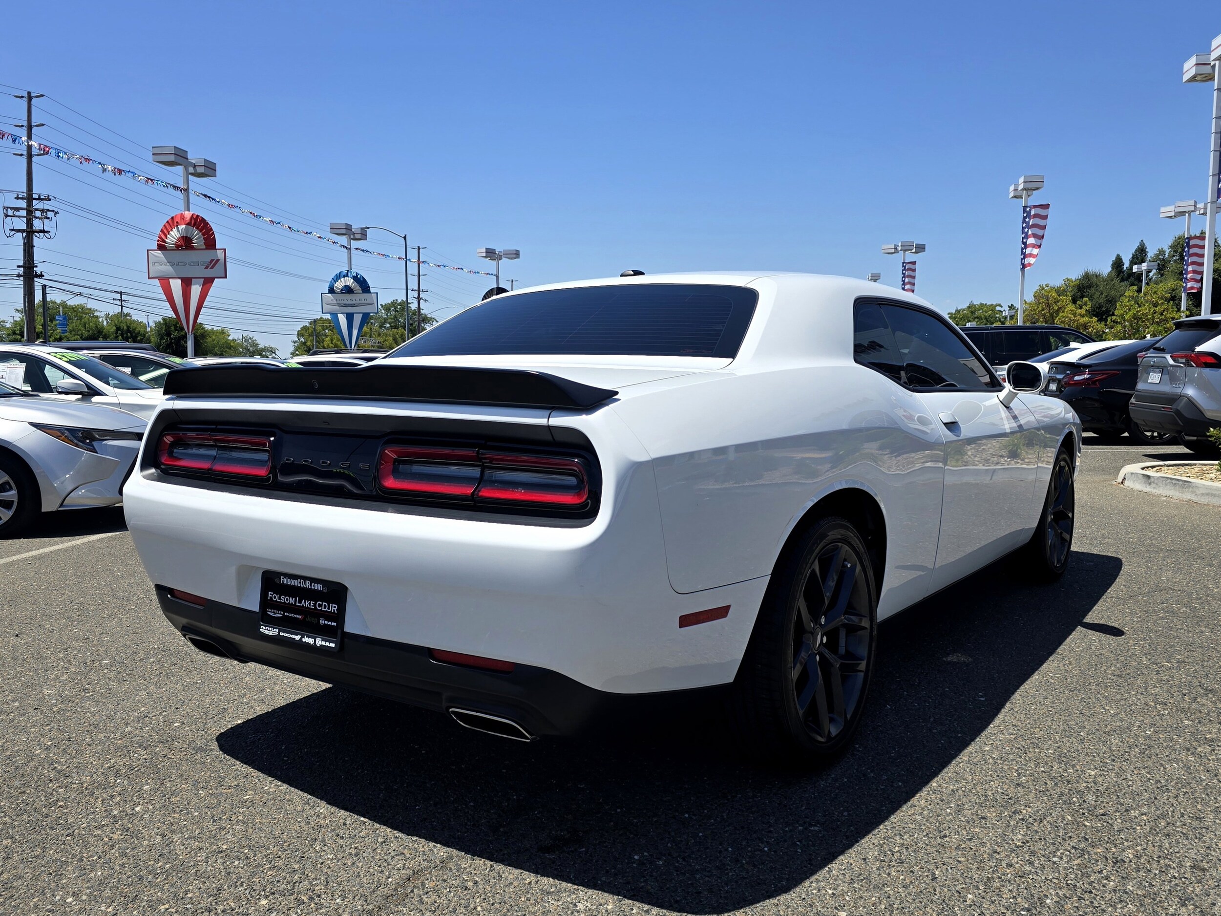 2021 Dodge Challenger SXT photo 4