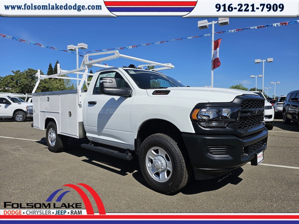 New 2024 Ram 3500 Chassis Cab 3500 TRADESMAN CHASSIS REGULAR CAB 4X2 60' CA Pickup