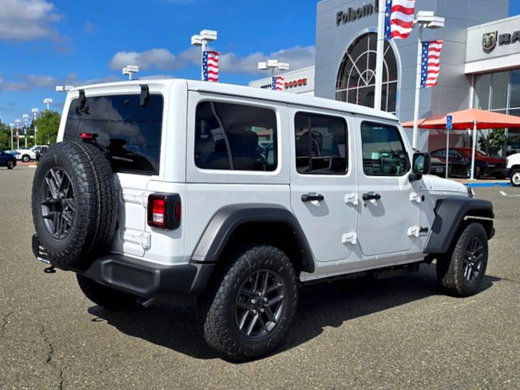New 2026 Jeep Wrangler 4-DOOR SPORT S Sport Utility