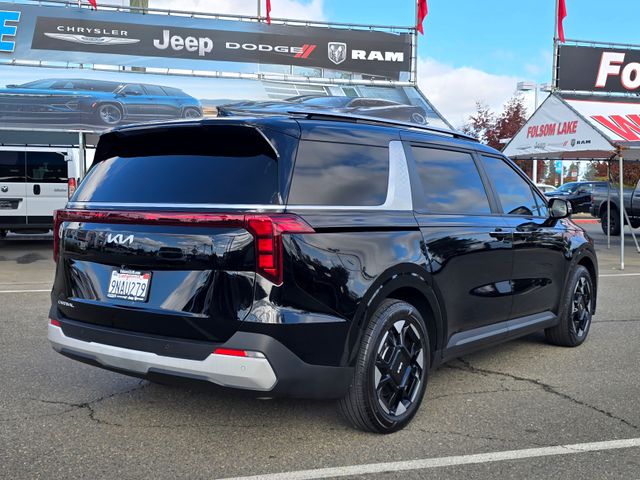 2025 Kia Carnival EX photo 2