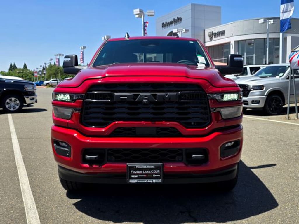 New 2026 Ram 2500 BIG HORN CREW CAB 4X4 6'4 BOX Pickup