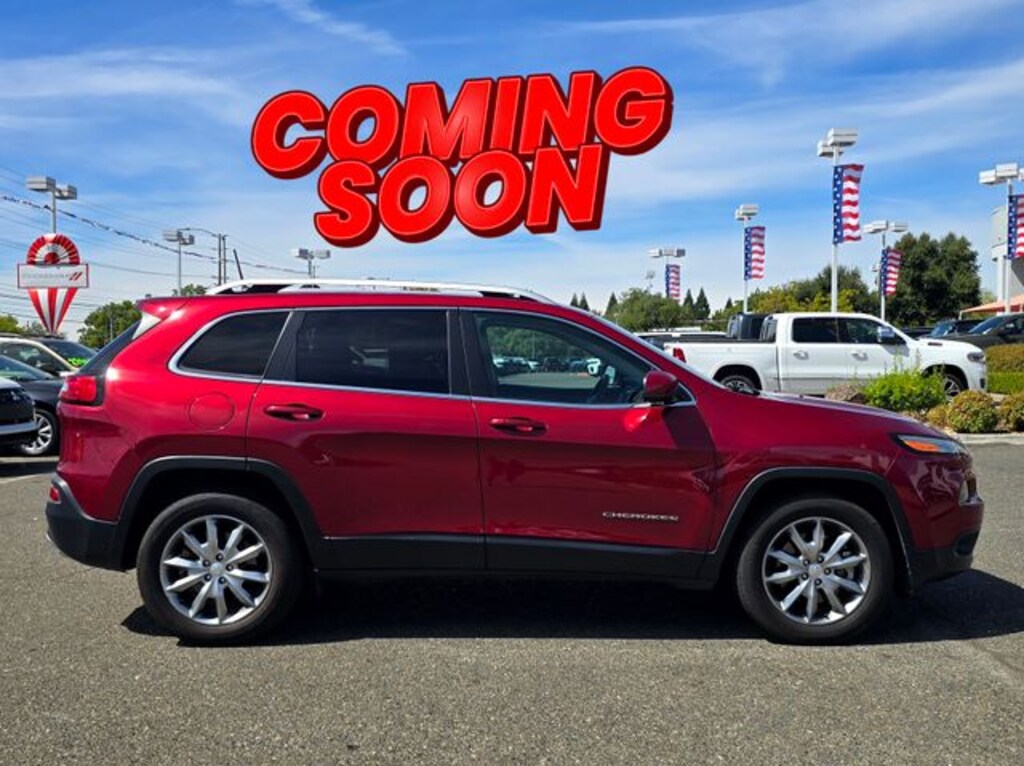 Used 2017 Jeep Cherokee Limited SUV