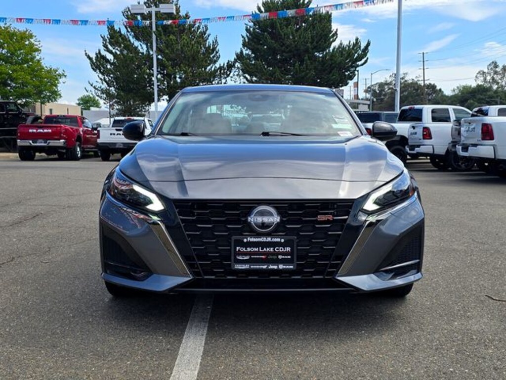 Used 2025 Nissan Altima 2.5 SR Sedan