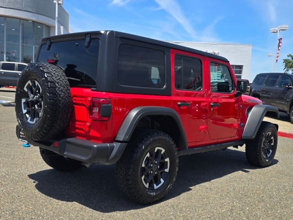 Used 2025 Jeep Wrangler Rubicon 4xe SUV