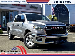 2025 Ram 1500 BIG HORN CREW CAB 4X4 5'7 BOX Pickup