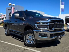 2025 Ram 2500 TRADESMAN CREW CAB 4X4 6'4 BOX Pickup