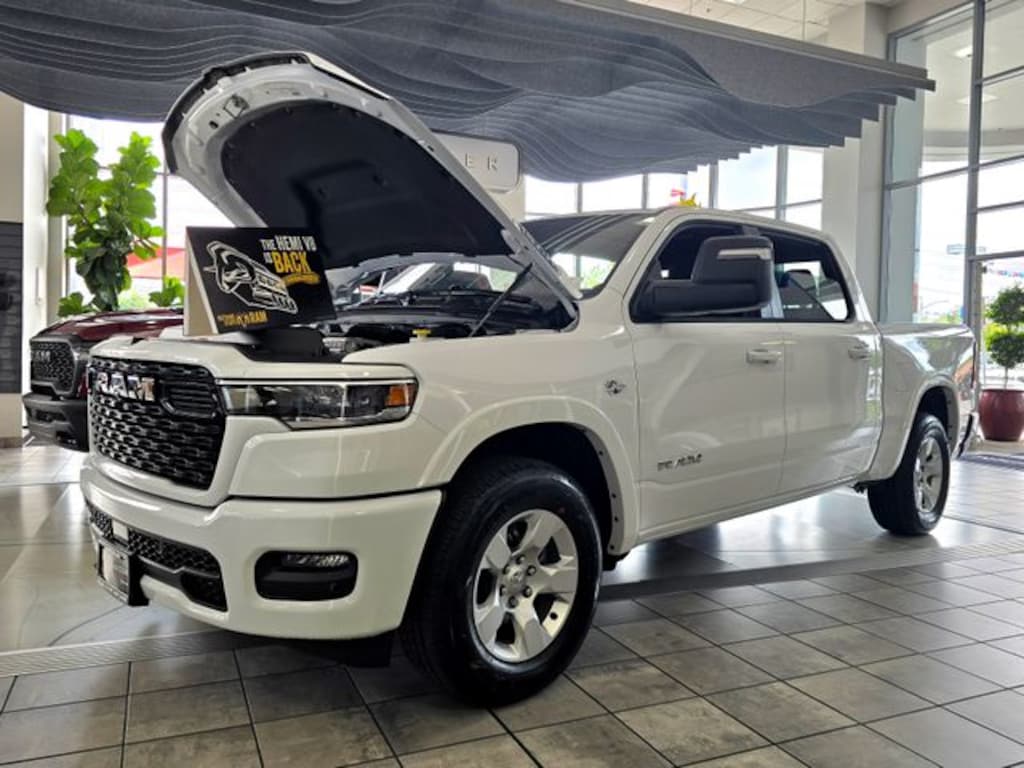 New 2026 Ram 1500 BIG HORN CREW CAB 4X4 5'7 BOX Pickup