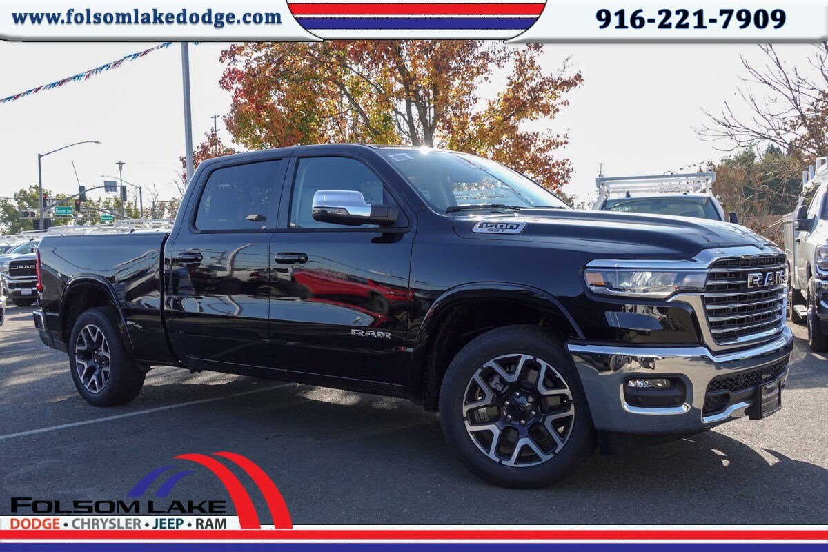 2025 Ram 1500 Laramie photo 4