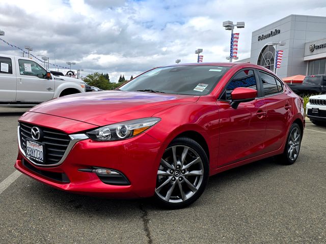 2018 Mazda Mazda3 Touring photo 3