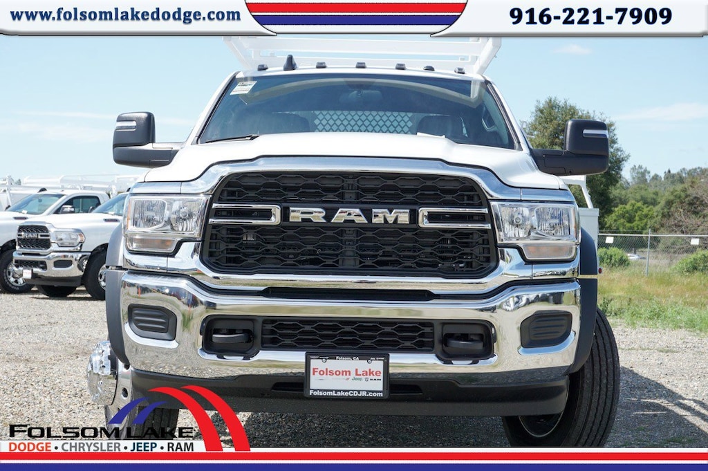 New 2024 Ram 5500 Chassis Cab 5500 TRADESMAN CHASSIS CREW CAB 4X4 84' CA Pickup