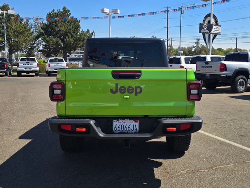 Certified 2025 Jeep Gladiator Mojave Truck