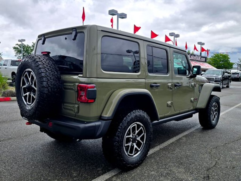 New 2026 Jeep Wrangler 4-DOOR RUBICON Sport Utility