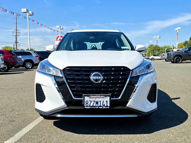 Used 2022 Nissan Kicks SV with VIN 3N1CP5CV5NL482703 for sale in Folsom, CA