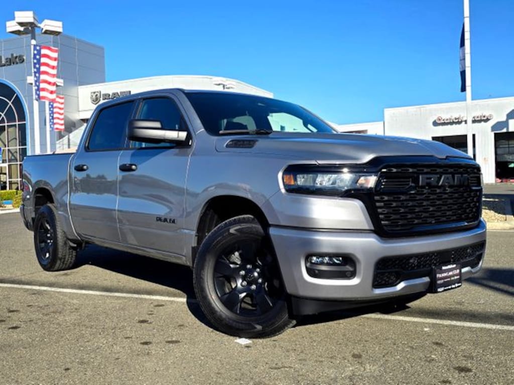 New 2025 Ram 1500 TRADESMAN CREW CAB 4X4 5'7 BOX Pickup