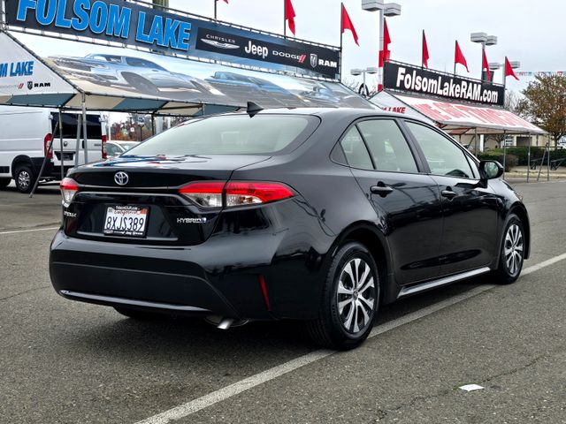 2022 Toyota Corolla Hybrid LE photo 3