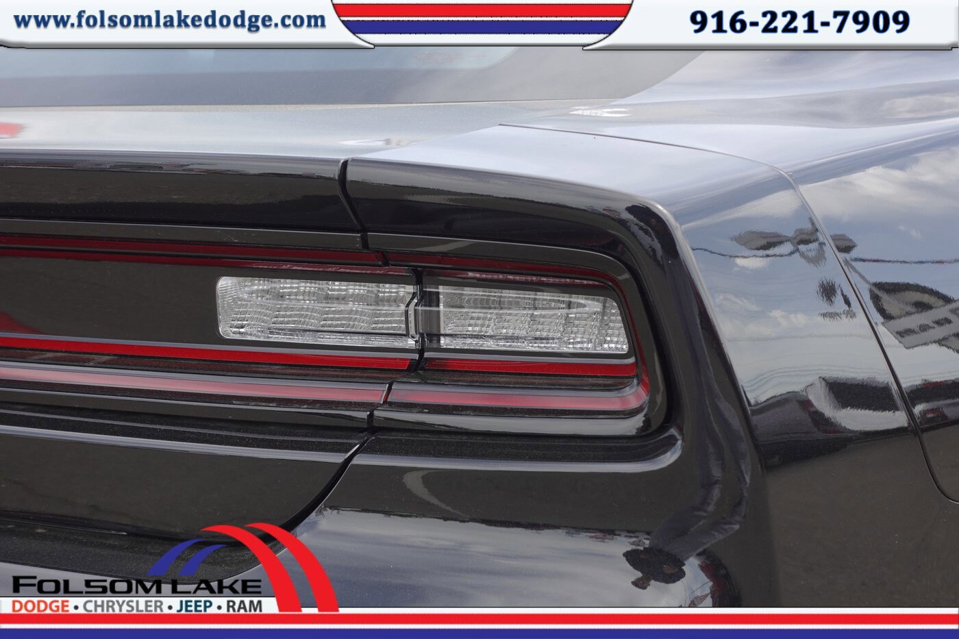 2025 Dodge Charger R/T photo 4