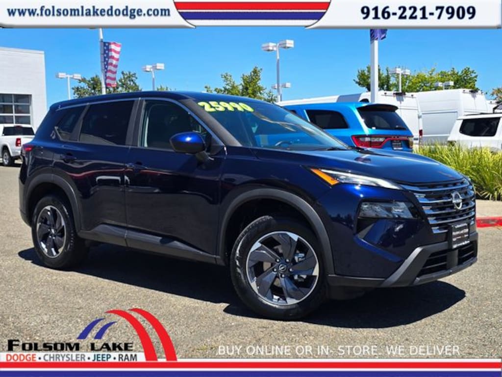 Used 2025 Nissan Rogue SV SUV