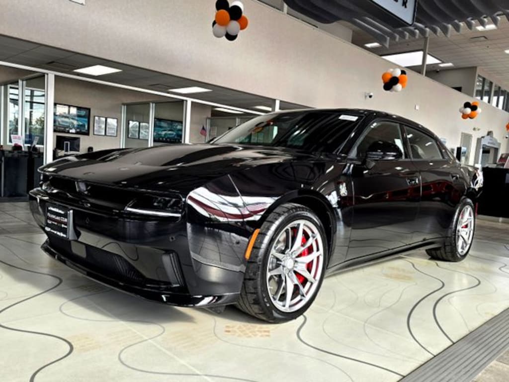 New 2026 Dodge Charger 4-Door DAYTONA SCAT PACK AWD Coupe