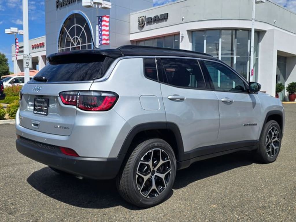 New 2026 Jeep Compass LIMITED 4X4 Sport Utility