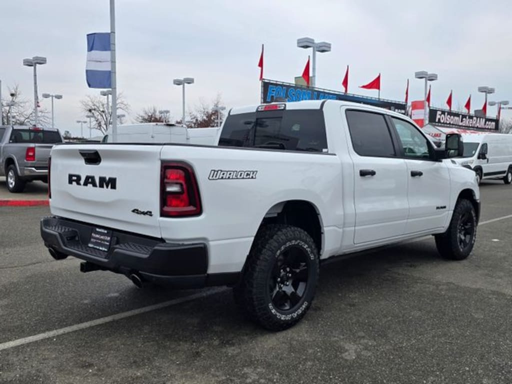 New 2026 Ram 1500 WARLOCK CREW CAB 4X4 5'7 BOX Pickup