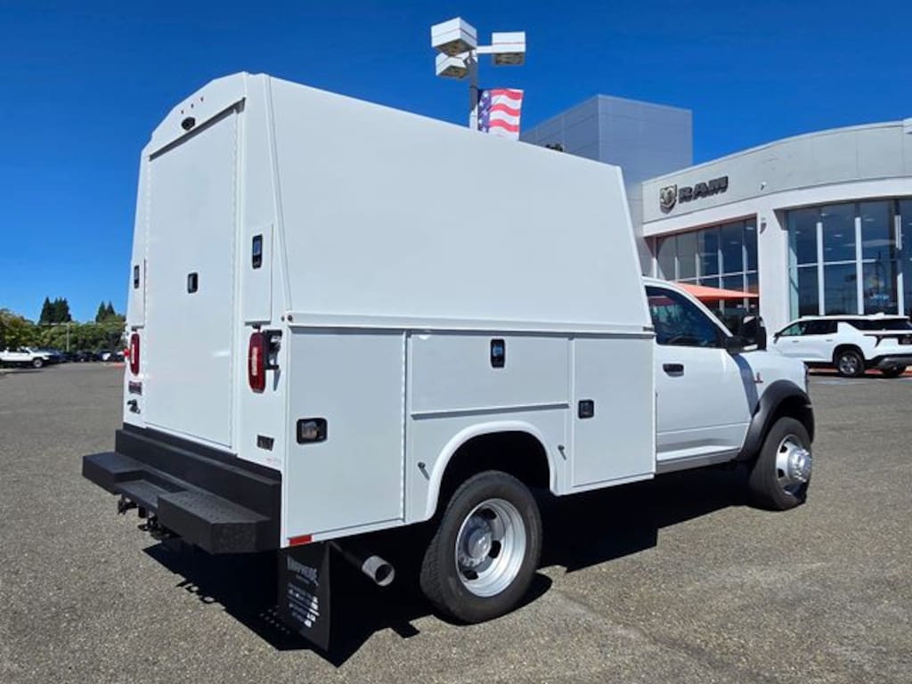 New 2026 Ram 4500 Chassis Cab TRADESMAN REGULAR 4X2 60' CA Pickup