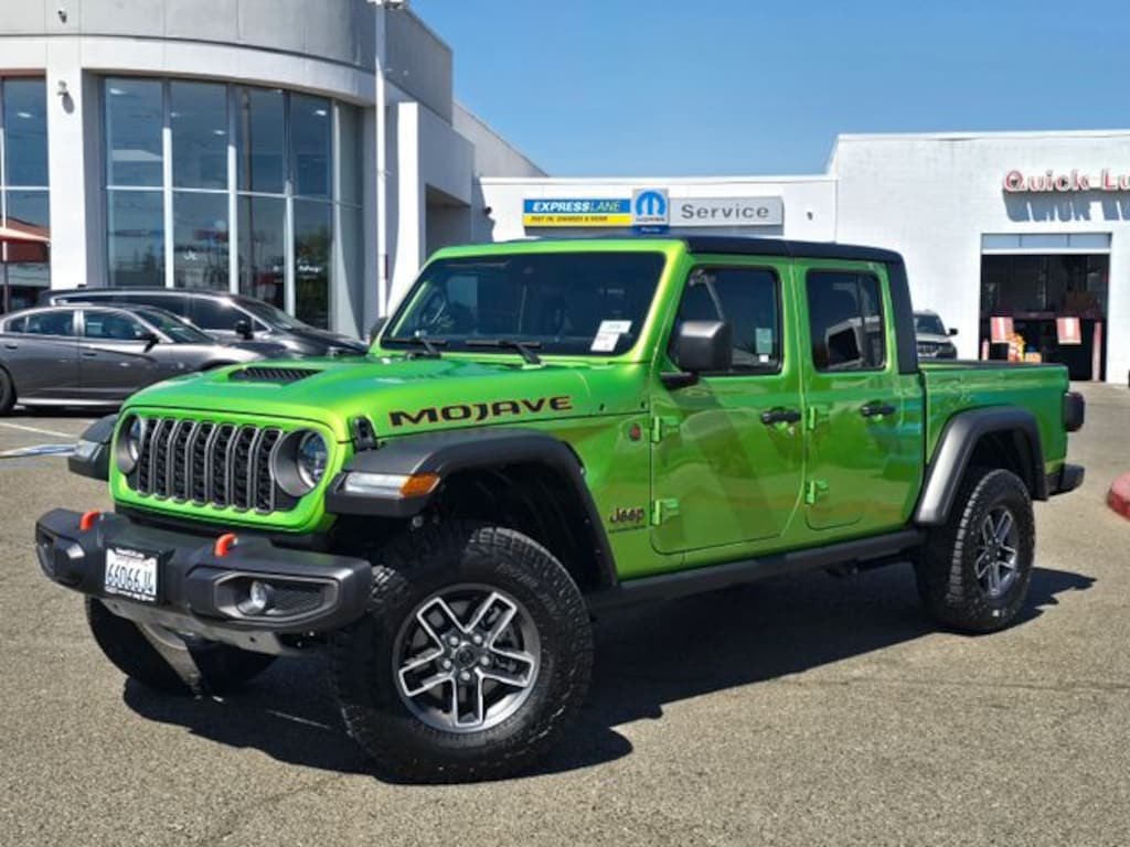 Certified 2025 Jeep Gladiator Mojave Truck