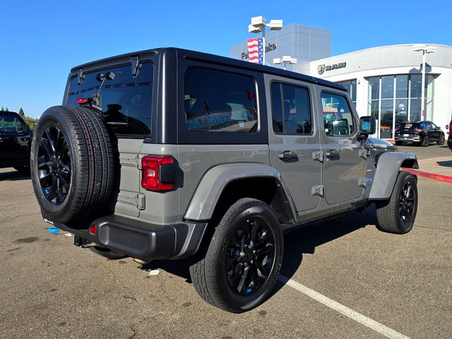 2023 Jeep Wrangler Sahara 4xe photo 3