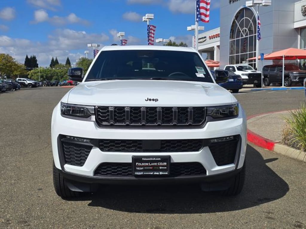 New 2026 Jeep Grand Cherokee L Limited 4x4 Sport Utility